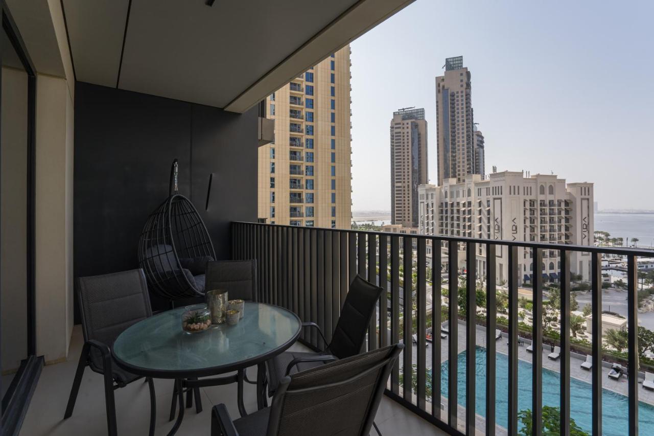 Higuests - Artistic Apt With Balcony Overlooking Dubai Canal Exterior photo