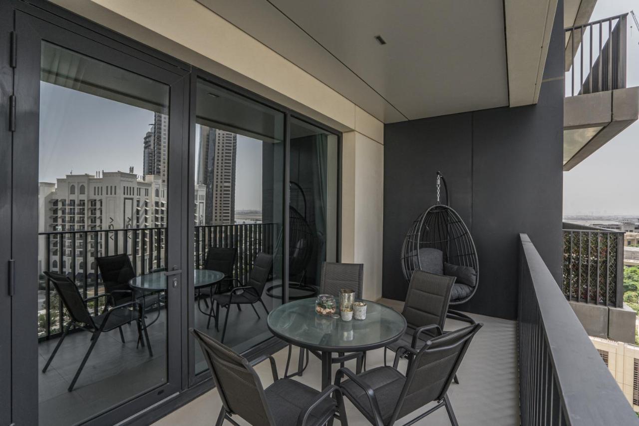 Higuests - Artistic Apt With Balcony Overlooking Dubai Canal Exterior photo
